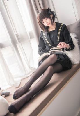 电视剧向着炮火前进